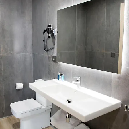 Apartament Prisma *